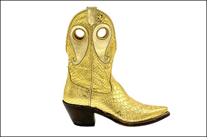 Stay Golden in Miron Crosby’s Molly
